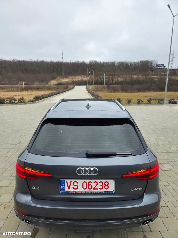 Audi A4 2.0 TFSI S tronic sport - 32