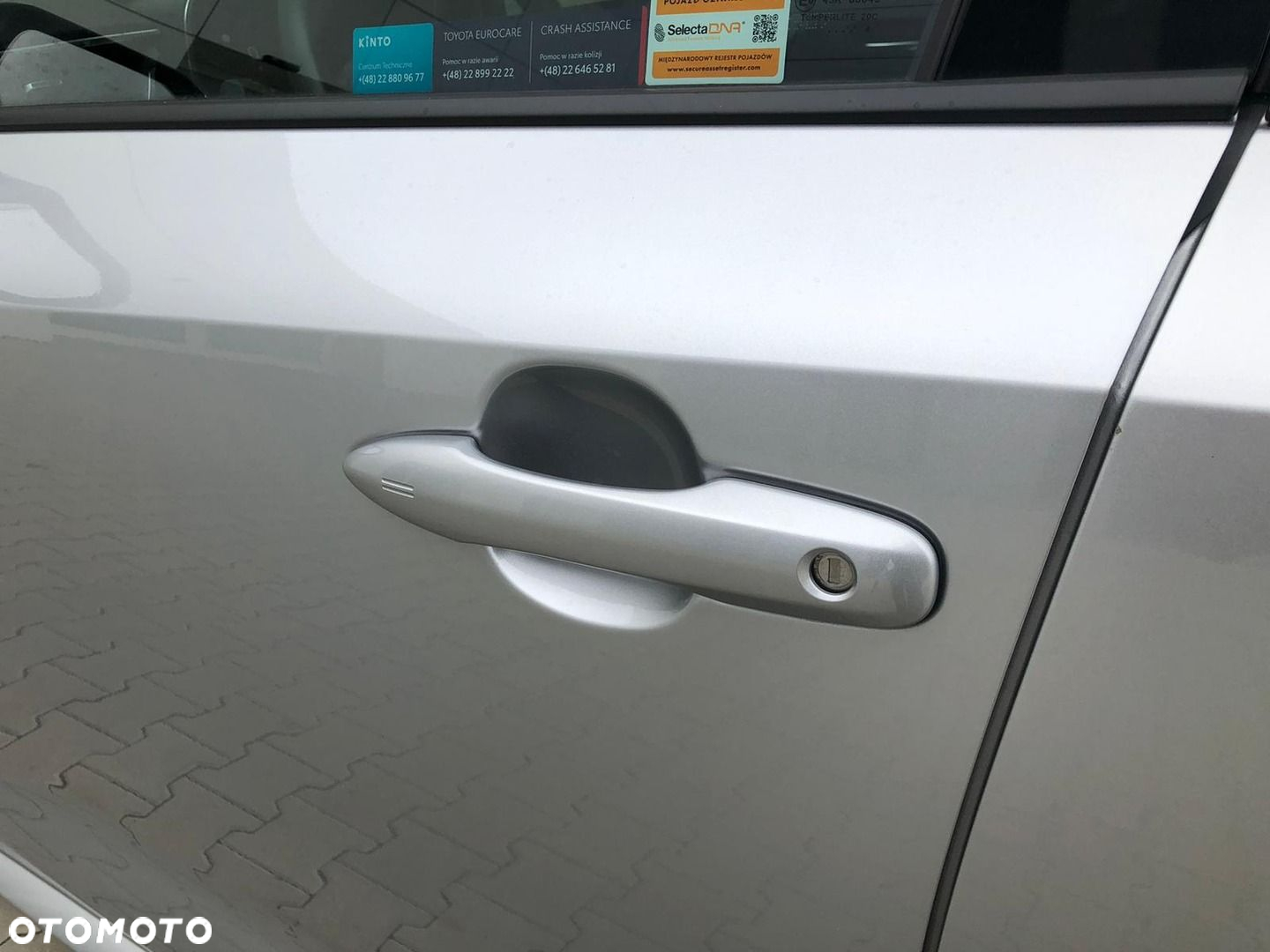 Toyota Corolla 1.8 Hybrid Style - 30