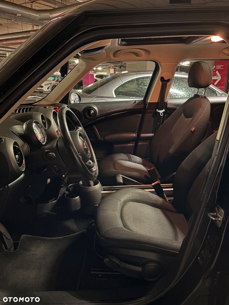 MINI Countryman One D - 9