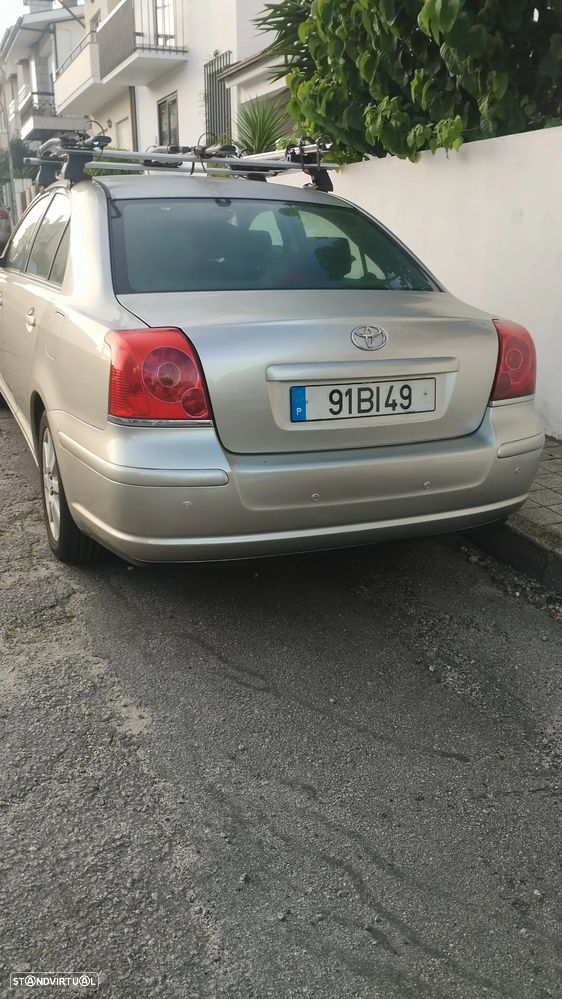 Toyota Avensis SD 1.6 VVT-i - 2