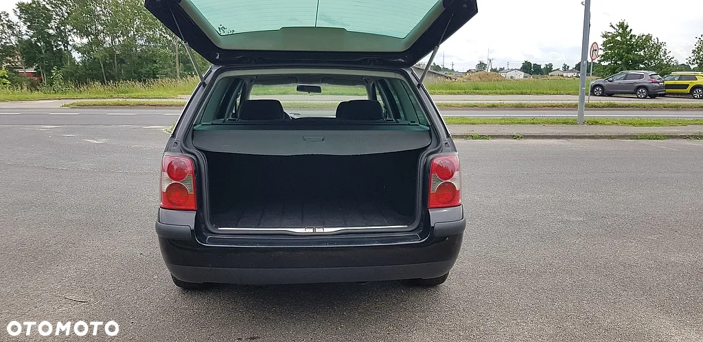 Volkswagen Passat 1.8T Highline - 12