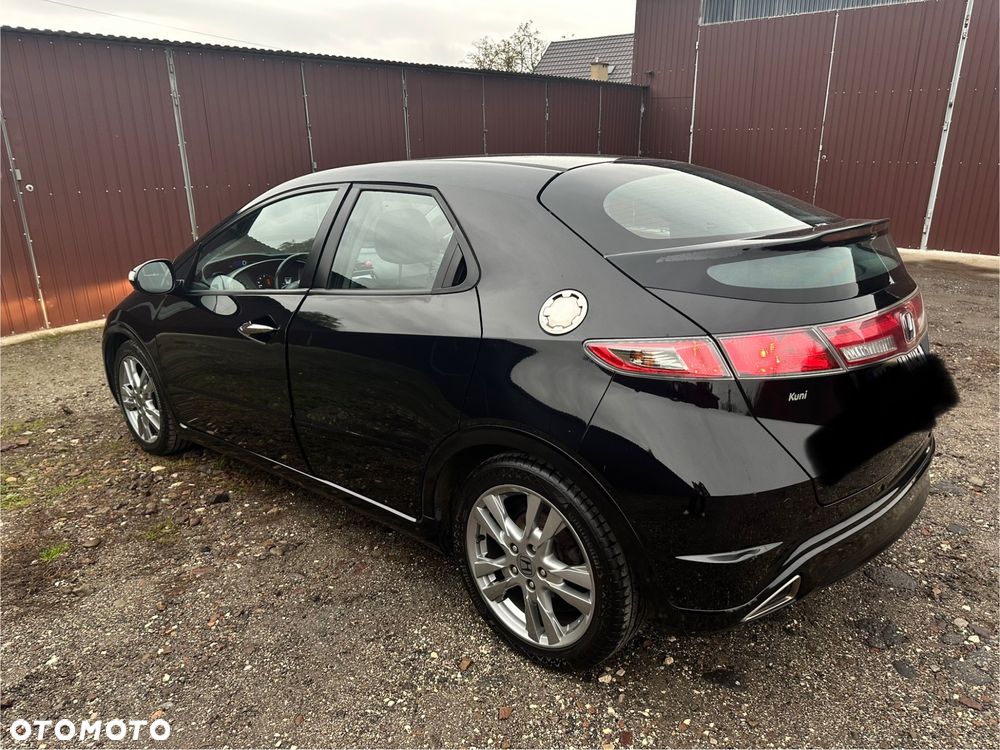 Honda Civic 1.8 Comfort - 3