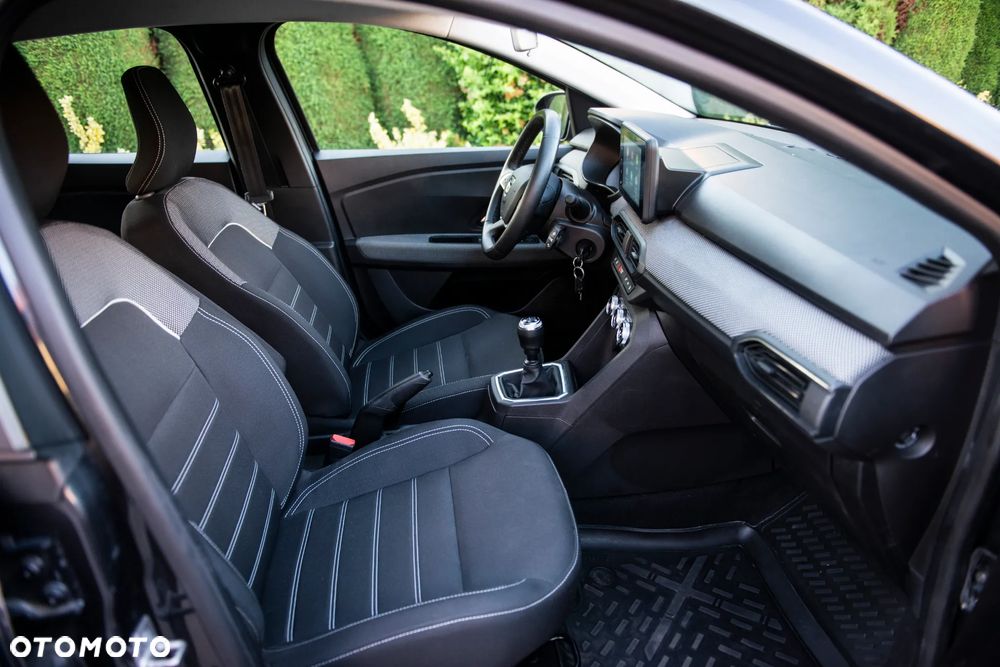 Dacia Sandero 1.0 TCe Laureate S&S - 38