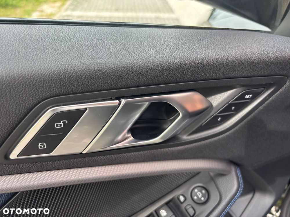 BMW Seria 1 116d M Sport Shadow - 17