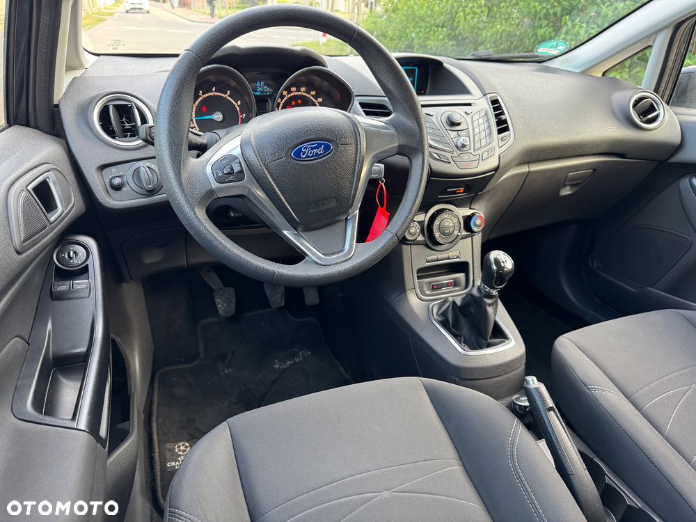 Ford Fiesta 1.0 EcoBoost Start-Stop Champions Edition - 18
