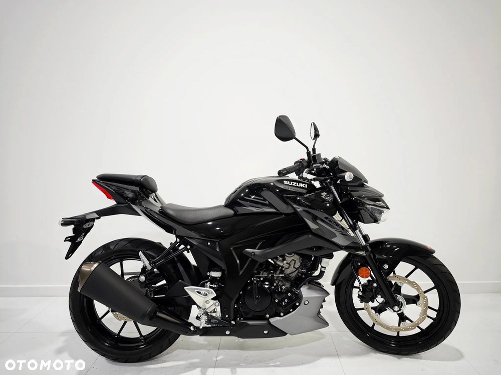 Suzuki GSX - 2