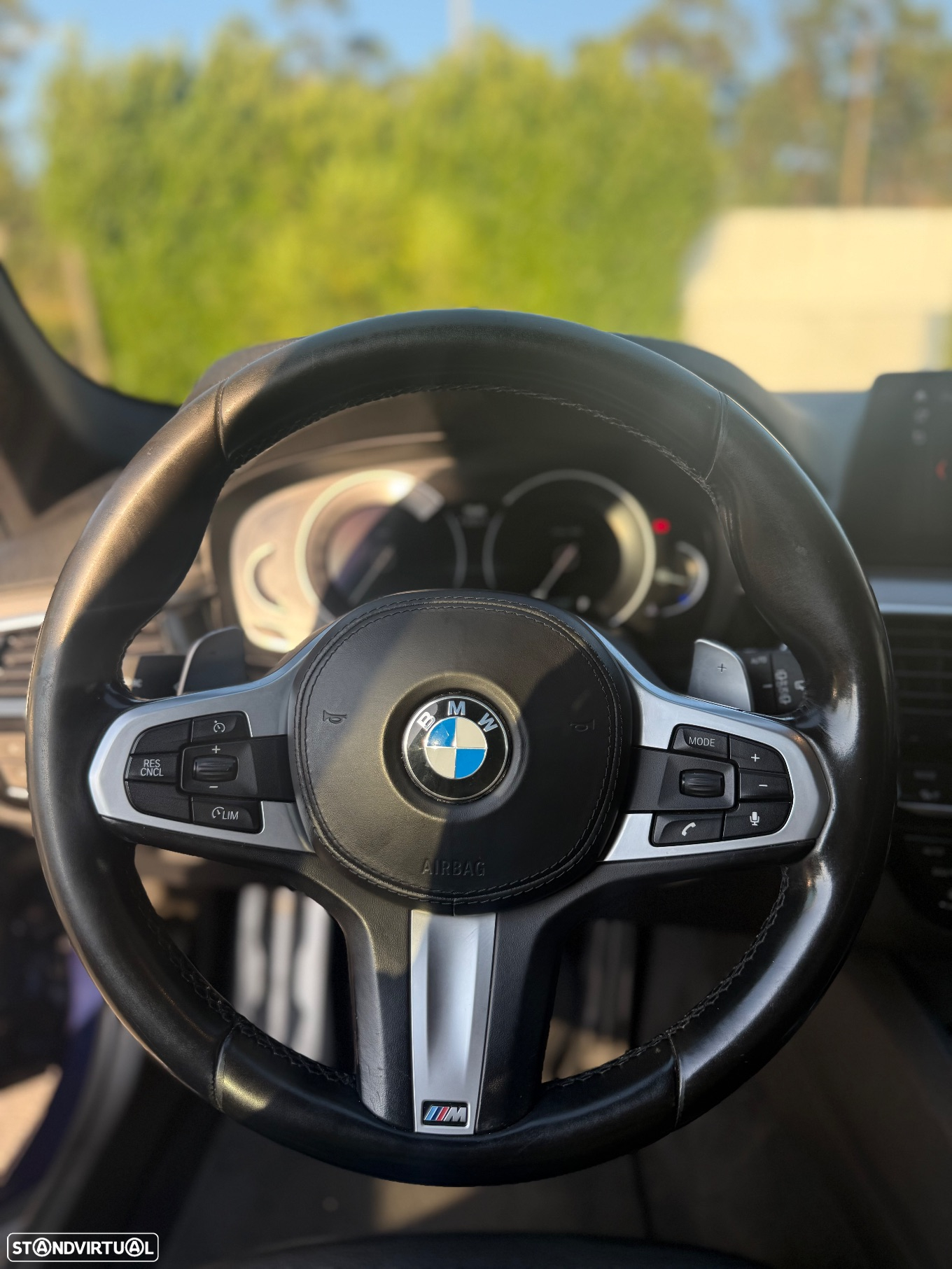 BMW 520 d Pack M - 19