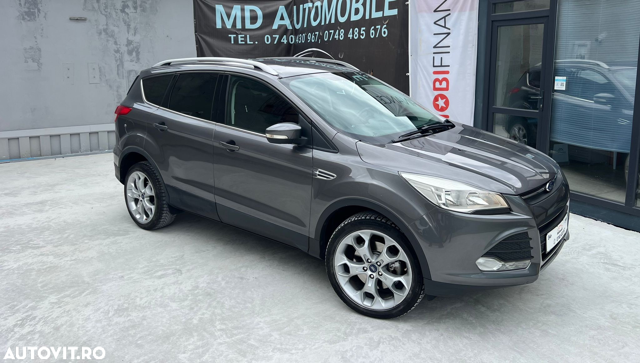 Ford Kuga - 20