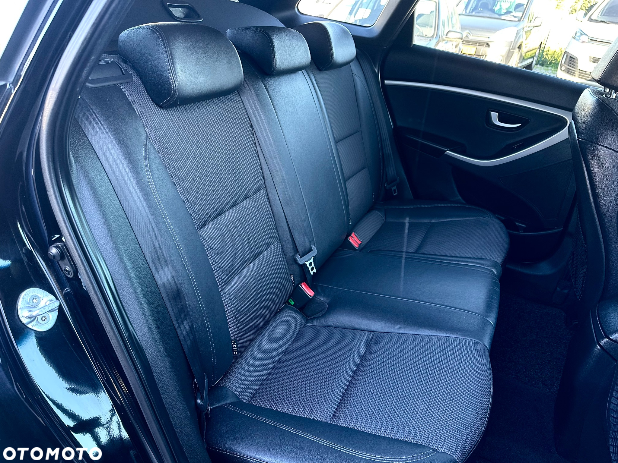Hyundai i30 Kombi 1.6 CRDI Style - 16