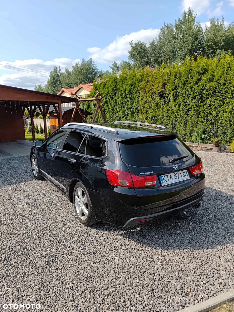 Honda Accord 2.0 Lifestyle - 19