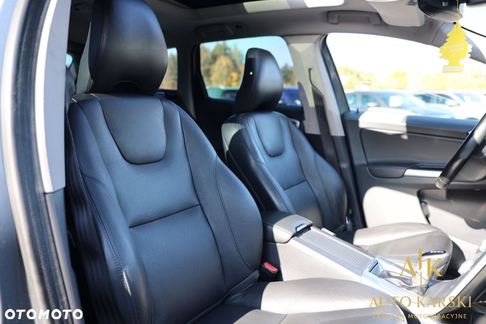 Volvo XC 60 - 37