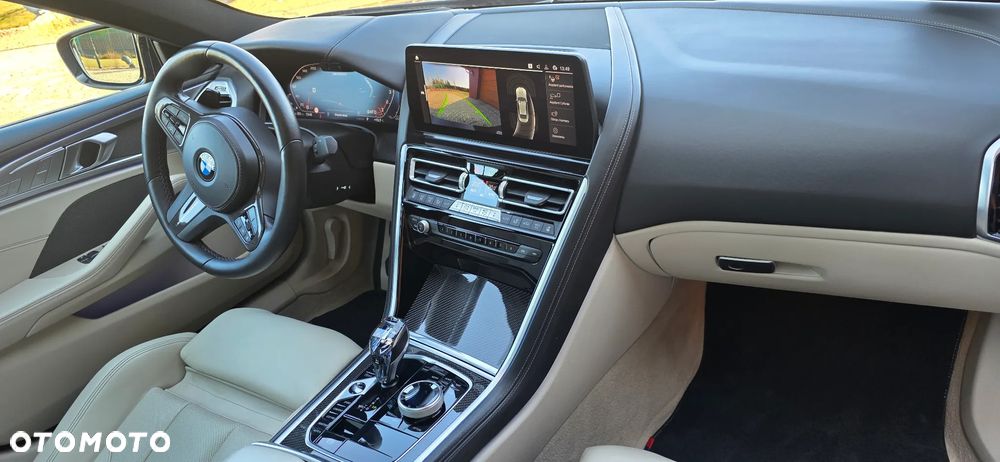 BMW Seria 8 - 30