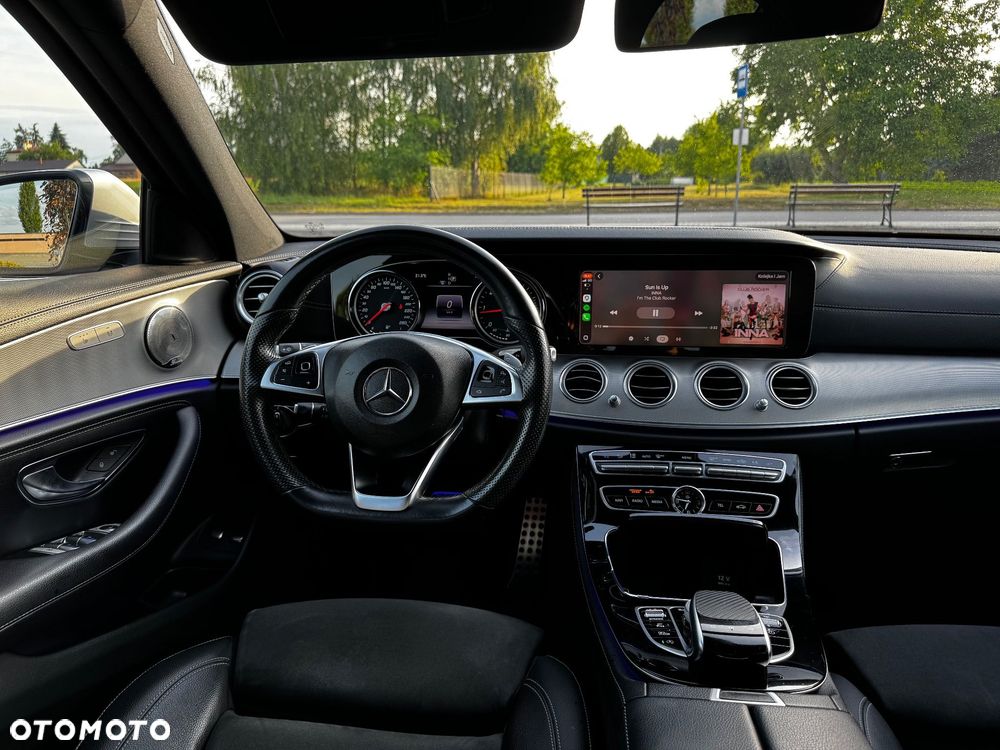 Mercedes-Benz Klasa E 200 d 9G-TRONIC AMG Line - 23