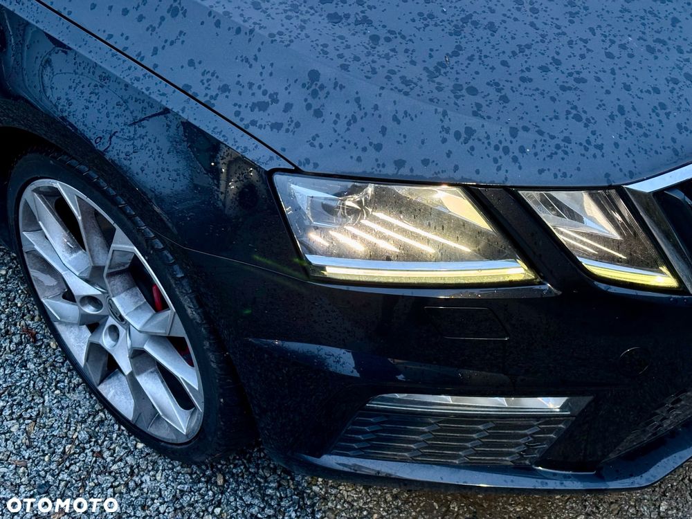Skoda Octavia 2.0 TSI RS - 7