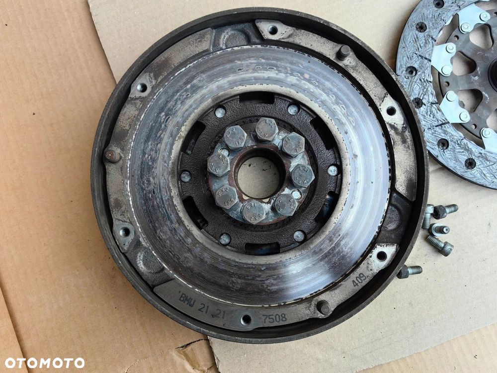 Sprzęgło BMW M43 1.6 1.8 1.9 benzyna 228mm dwumas tarcza docisk 7508409 - 1