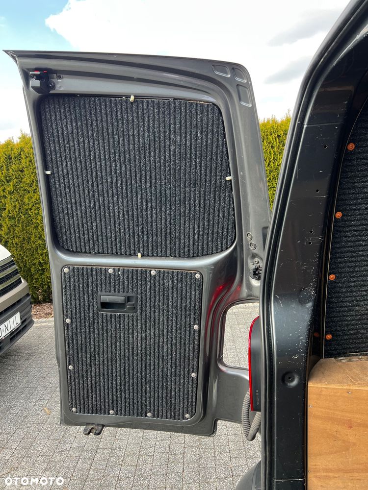 Volkswagen Transporter L2H1 DSG - 38