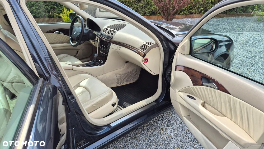 Mercedes-Benz Klasa E 220 CDI Automatik Classic - 20