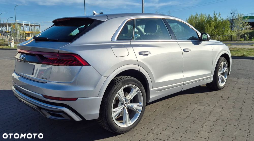 Audi Q8 - 5