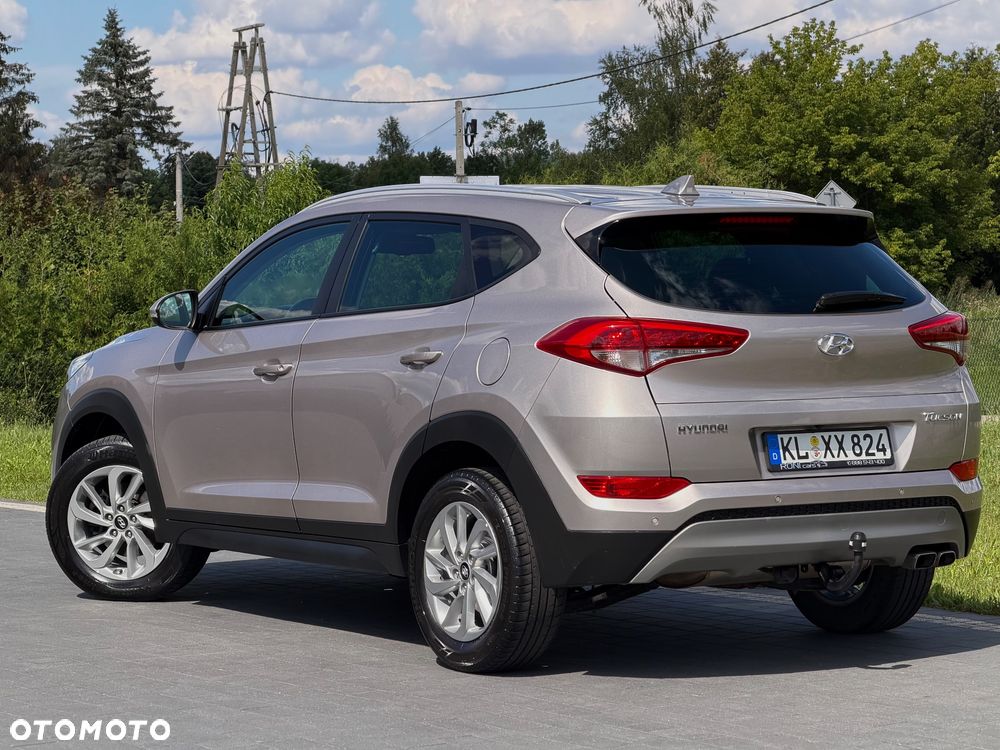 Hyundai Tucson 2.0 CRDi 2WD Trend - 17