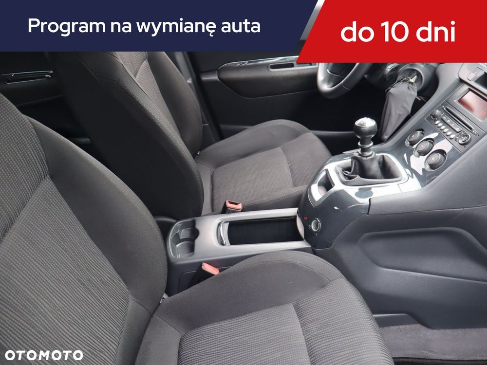 Peugeot 5008 - 11