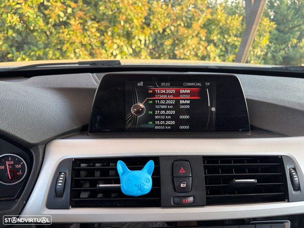 BMW 318 d Aut. Sport Line - 8