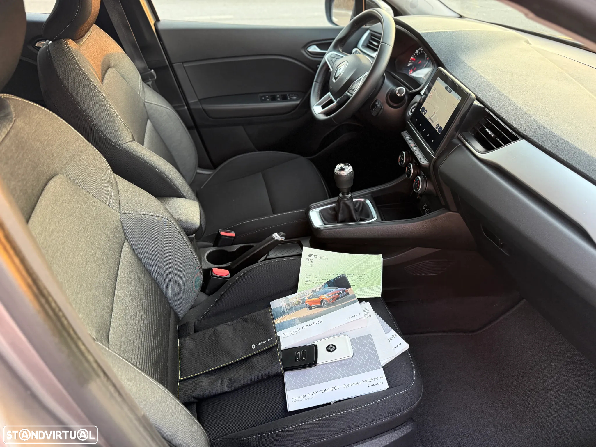 Renault Captur TCe 90 INTENS - 11