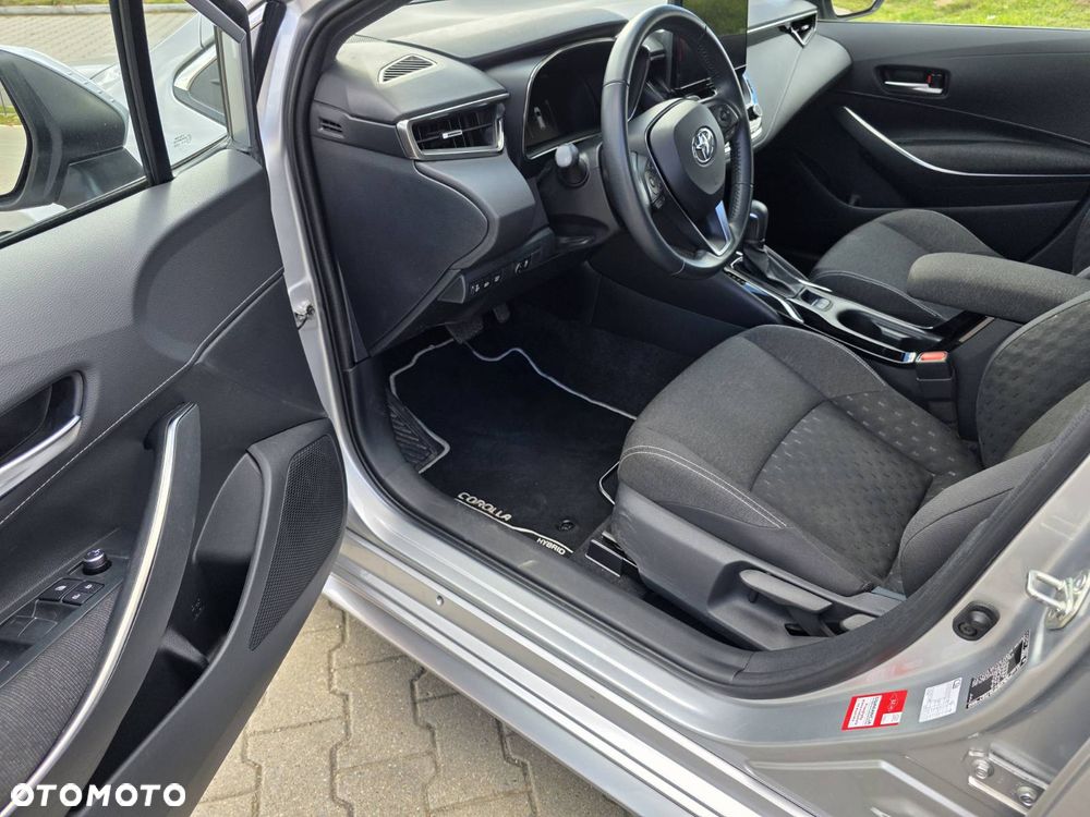 Toyota Corolla 1.8 Hybrid Comfort - 8