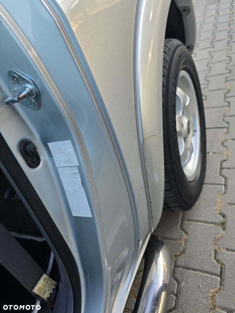 Toyota RAV4 - 28