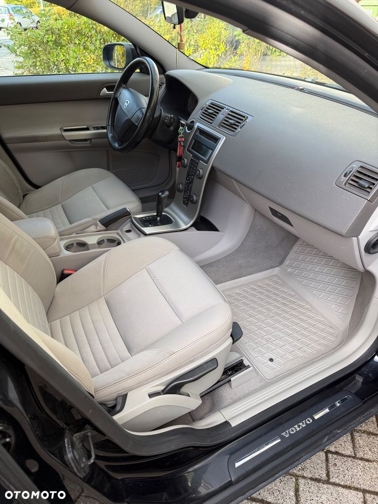 Volvo V50 - 18