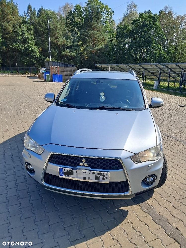 Mitsubishi Outlander 2.4 Intense + EU5 CVT - 12