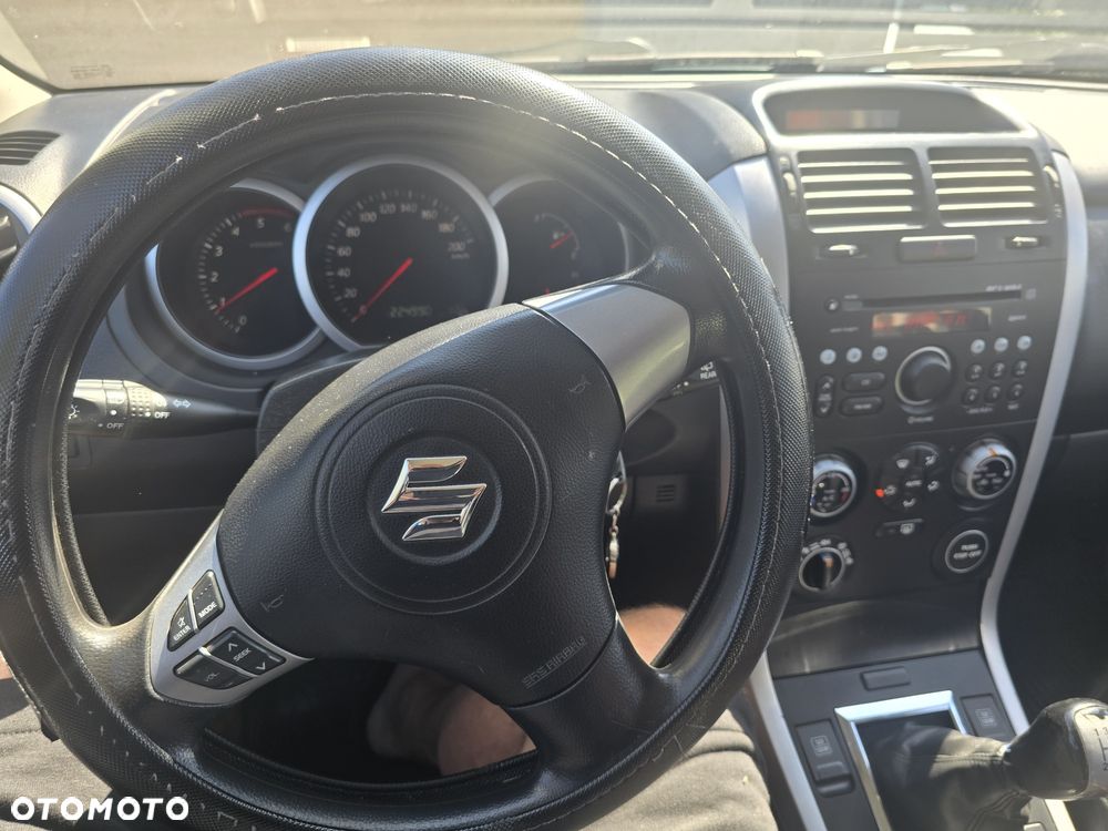 Suzuki Grand Vitara - 7