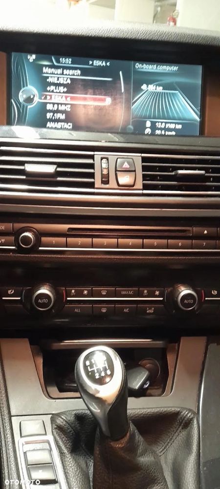 BMW Seria 5 520i - 10