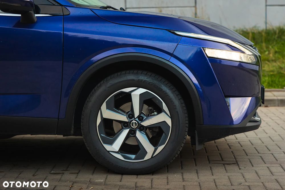 Nissan Qashqai 1.3 DIG-T 4x4 MHEV Xtronic N-Connecta - 16