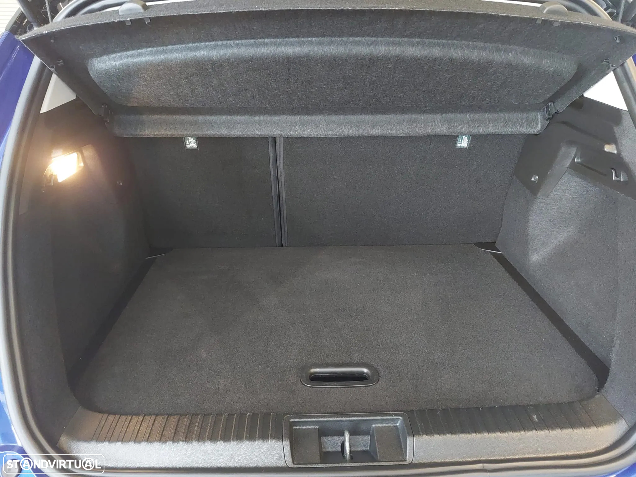 Renault Captur 1.0 TCe Exclusive Bi-Fuel - 24