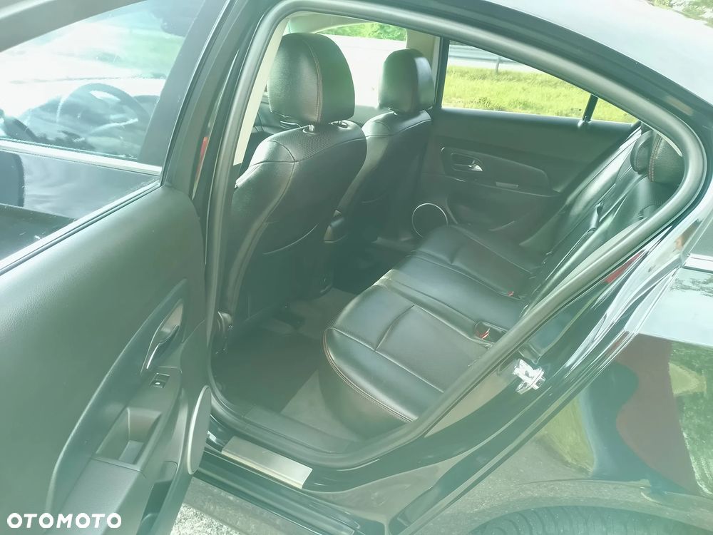 Chevrolet Cruze 1.8 LTZ - 20
