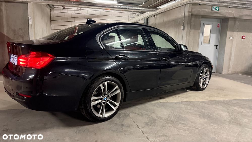 BMW Seria 3 328i xDrive Sport-Aut Sport Line - 9