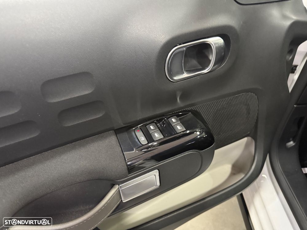 Citroën C3 Pure Tech Shine - 6