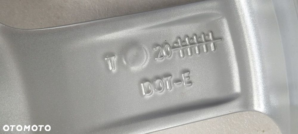 FELGI MERCEDES A-KLASA W177 6,5X17 17 ET44 5x112 - 12