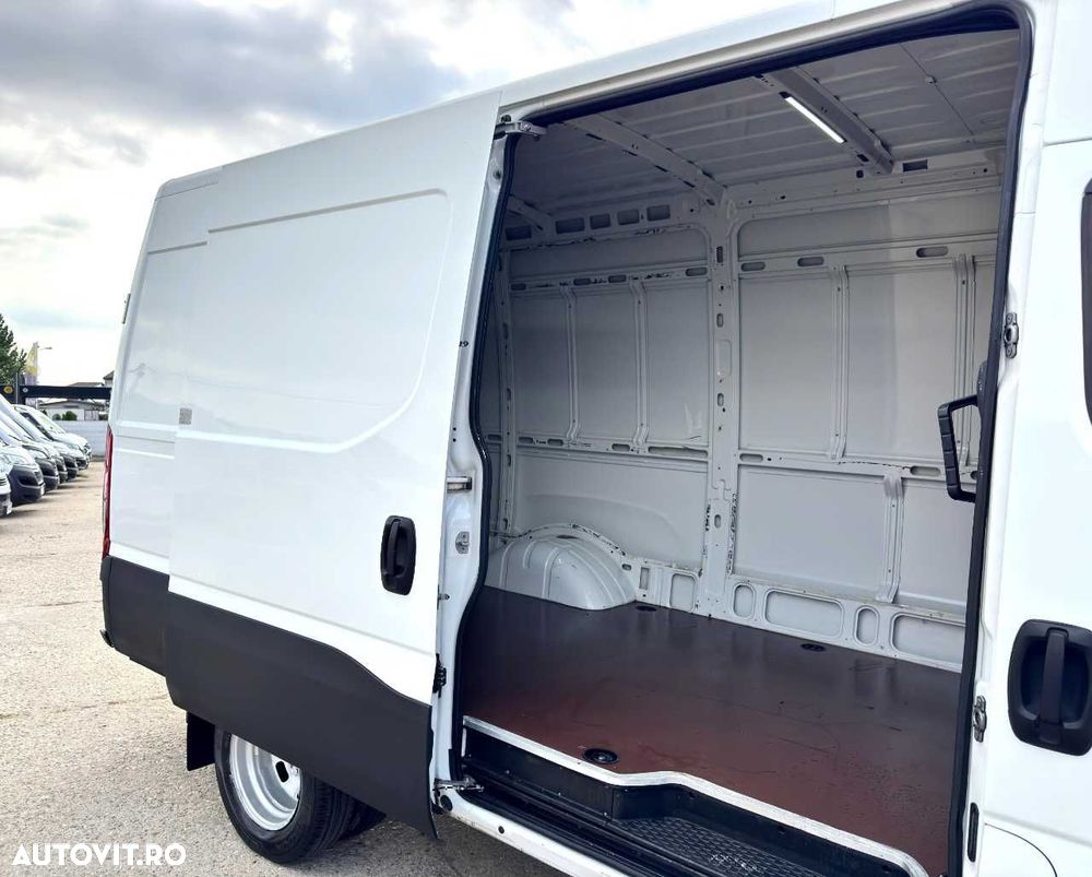 Iveco DAILY PUNTE DUBLA SPATE - 13