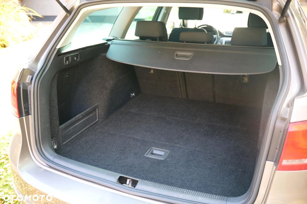 Volkswagen Passat 2.0 TDI BlueMotion Technology Comfortline - 10