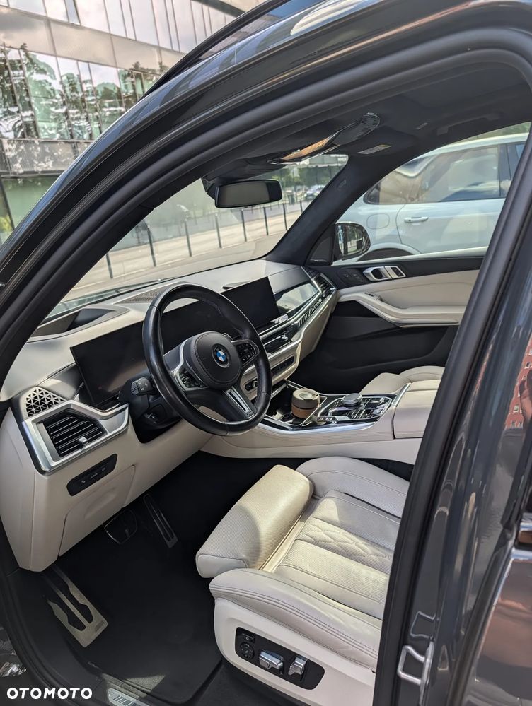 BMW X5 M M60i mHEV sport - 11