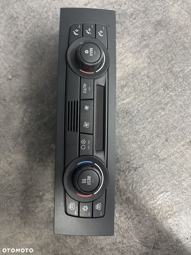 BMW E84 X1 E90 E93 M3 panel  klimy nawiewu  9287624 - 1