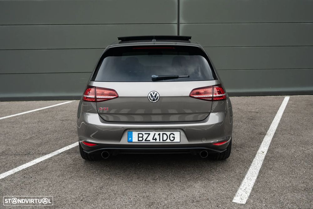 VW Golf 2.0 TSi GTi DSG Performance - 5