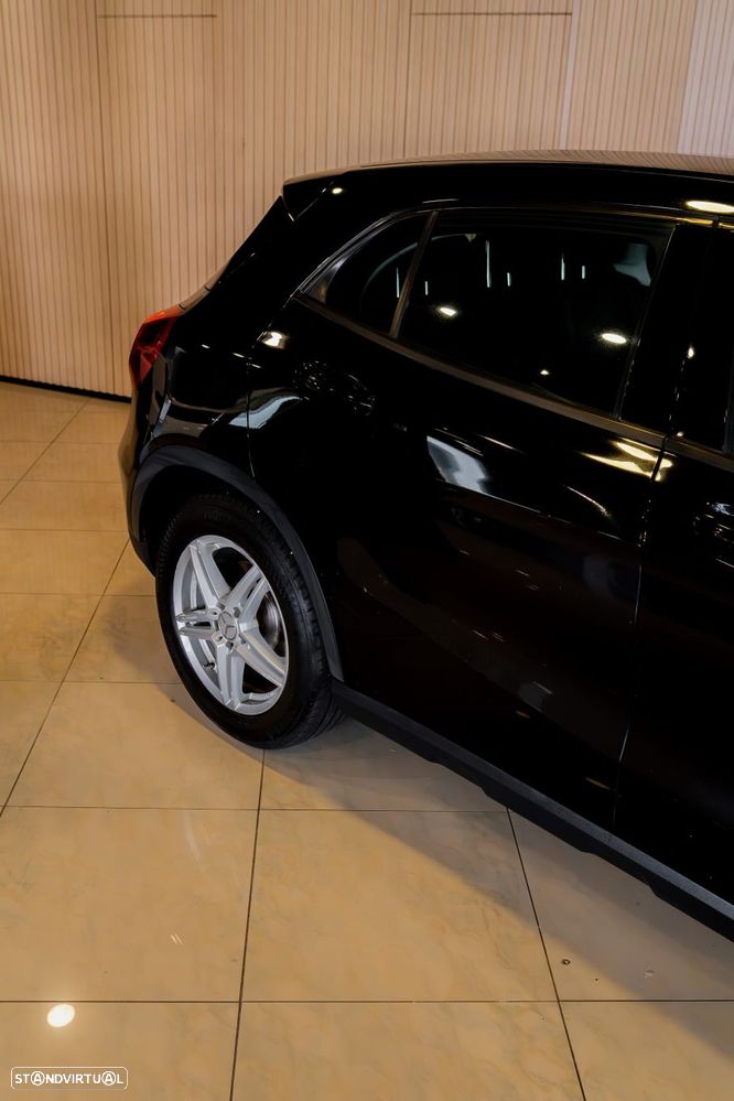 Mercedes-Benz GLA 180 d Style - 9