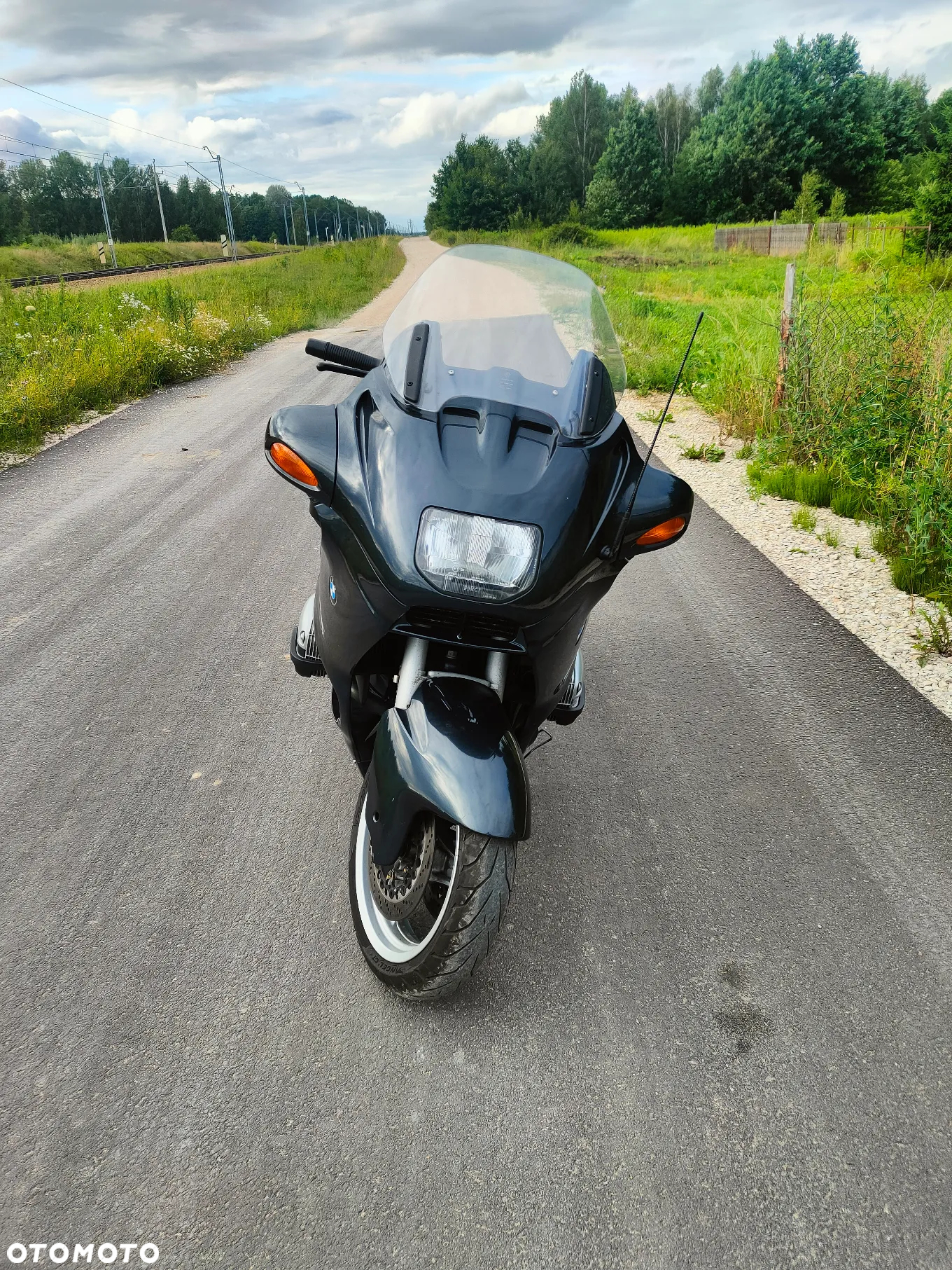 BMW R - 8