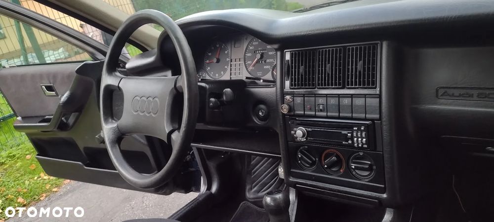 Audi 80 1.6 - 10