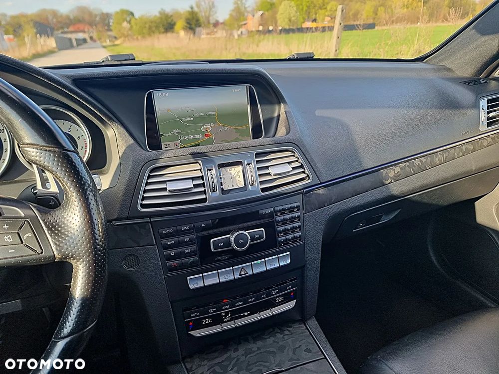 Mercedes-Benz Klasa E - 28