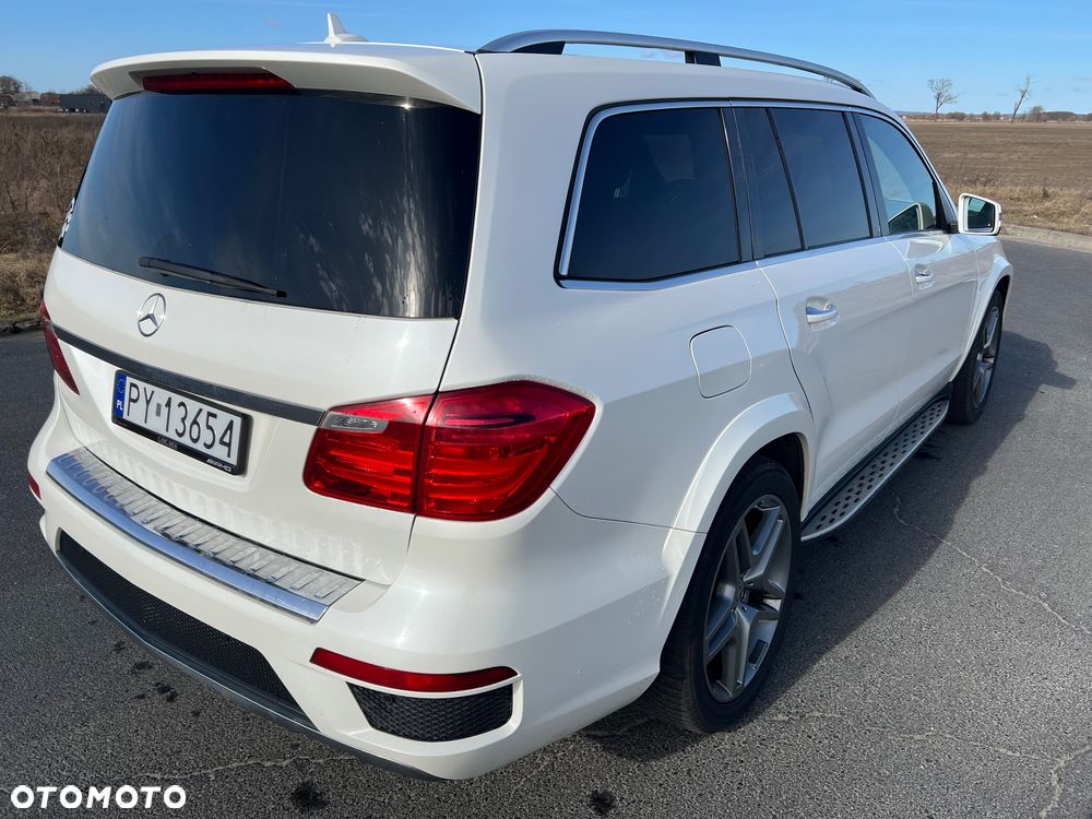 Mercedes-Benz GL - 11