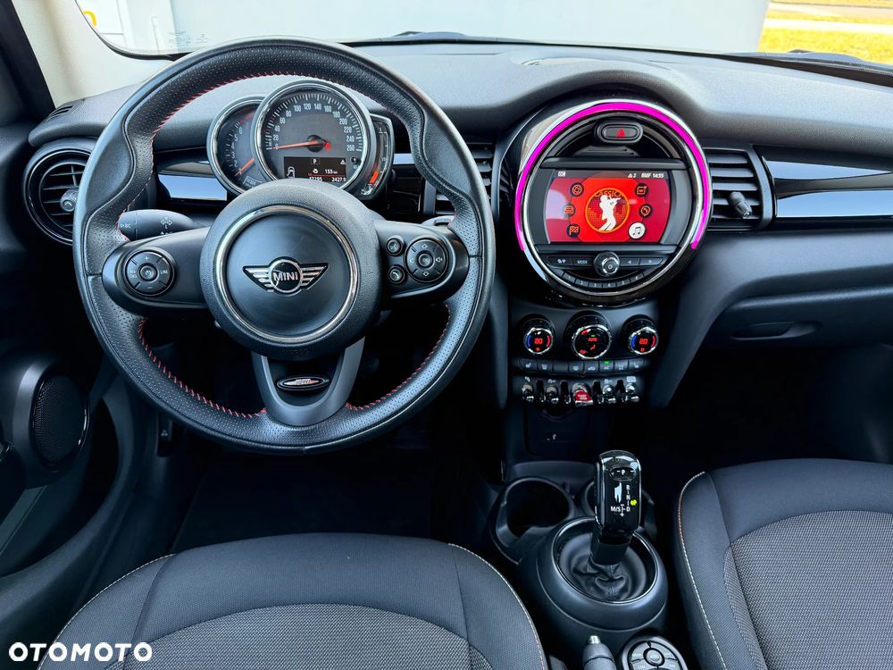 MINI Cooper Standard - 7