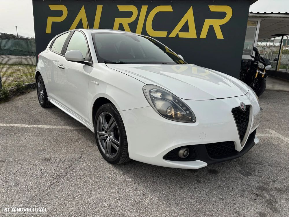Alfa Romeo Giulietta 1.6 JTDM Super - 1